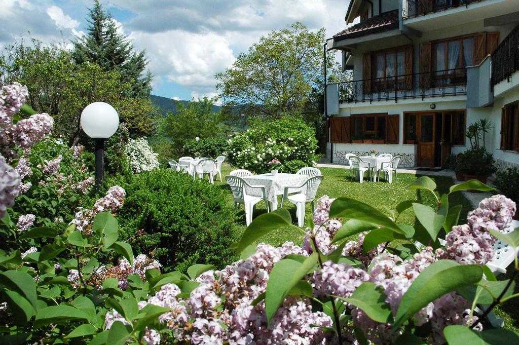 Hotel Villa Stella Cascia Exterior photo